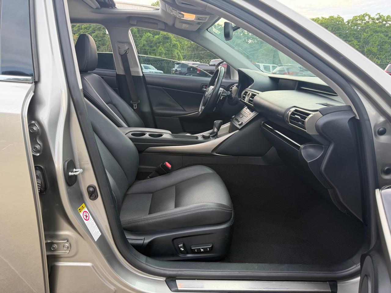 Lexus IS 250 RWD 2015