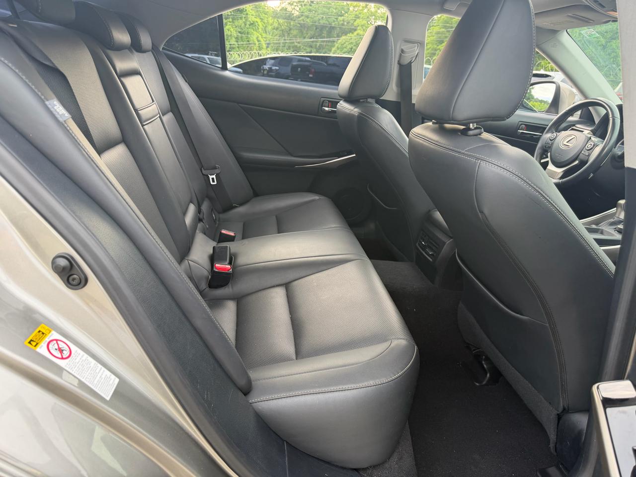 Lexus IS 250 RWD 2015