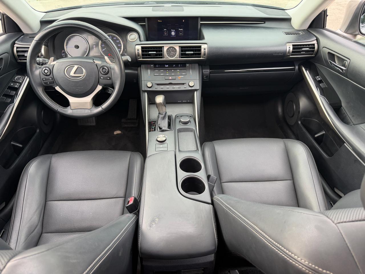 Lexus IS 250 RWD 2015