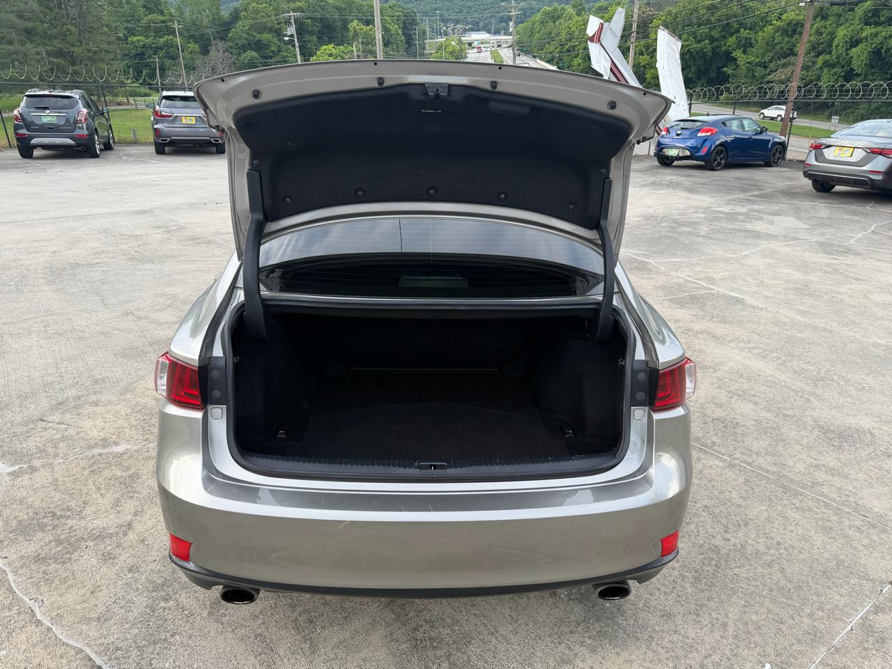 Lexus IS 250 RWD 2015