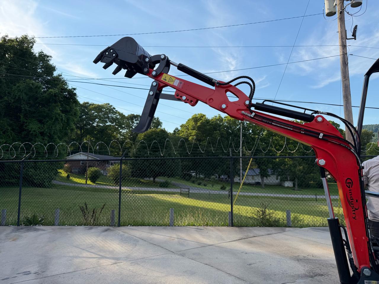 AGT Industrial MX15R-X-MINI EXVACATOR  2025