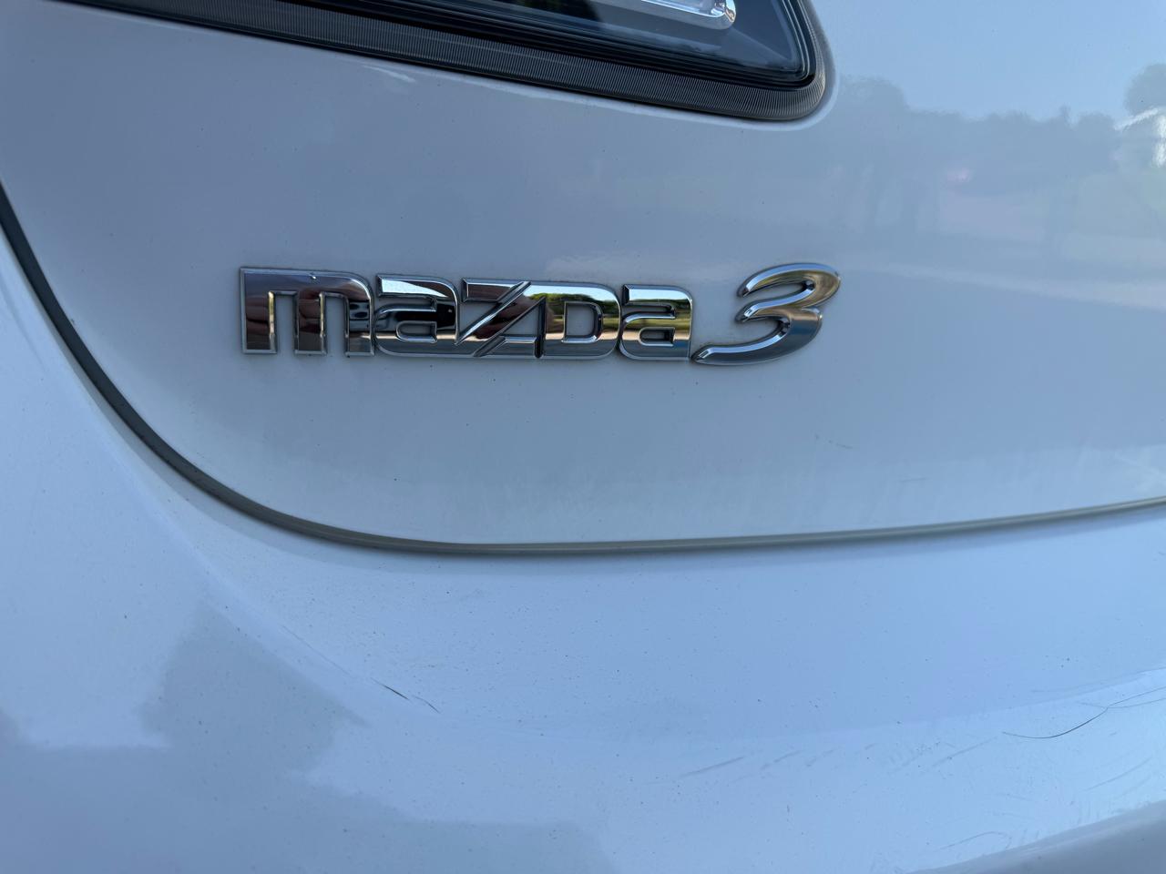Mazda MAZDA3 I Grand Touring 5-Door 2012