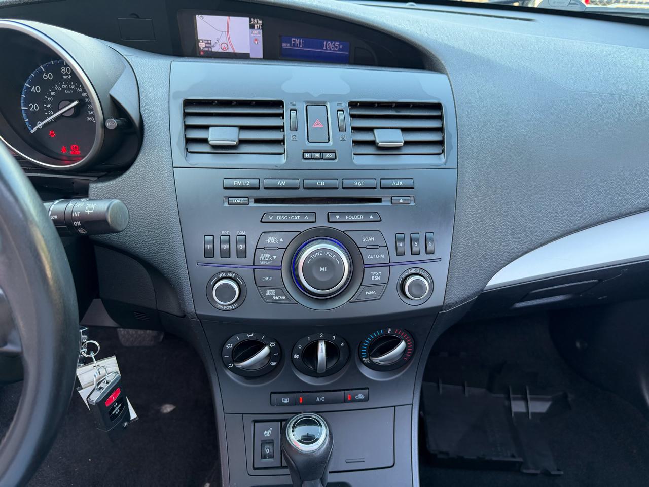 Mazda MAZDA3 I Grand Touring 5-Door 2012