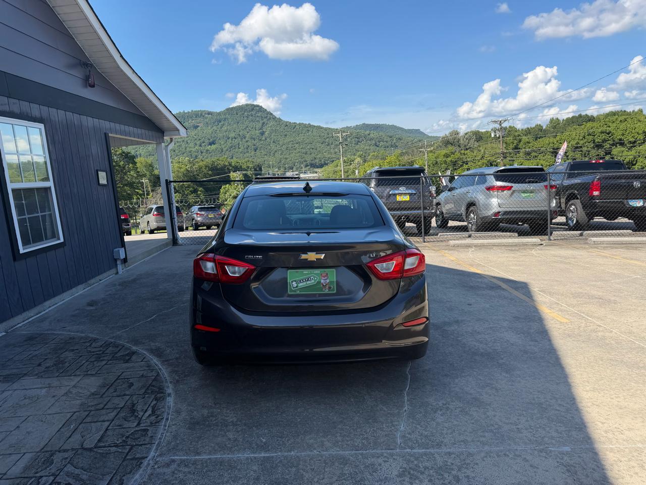 Chevrolet Cruze LT Auto 2017