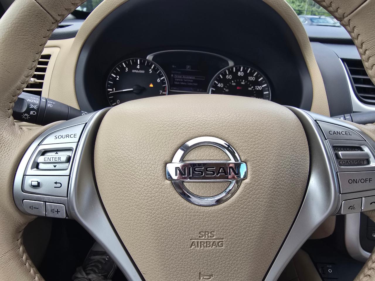 Nissan Altima 2.5 SV Sedan 2016