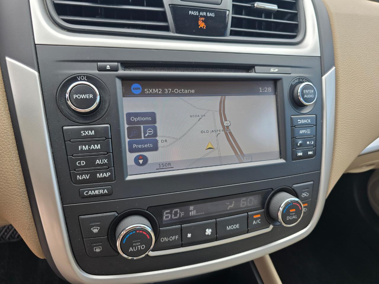 Nissan Altima 2.5 SV Sedan 2016