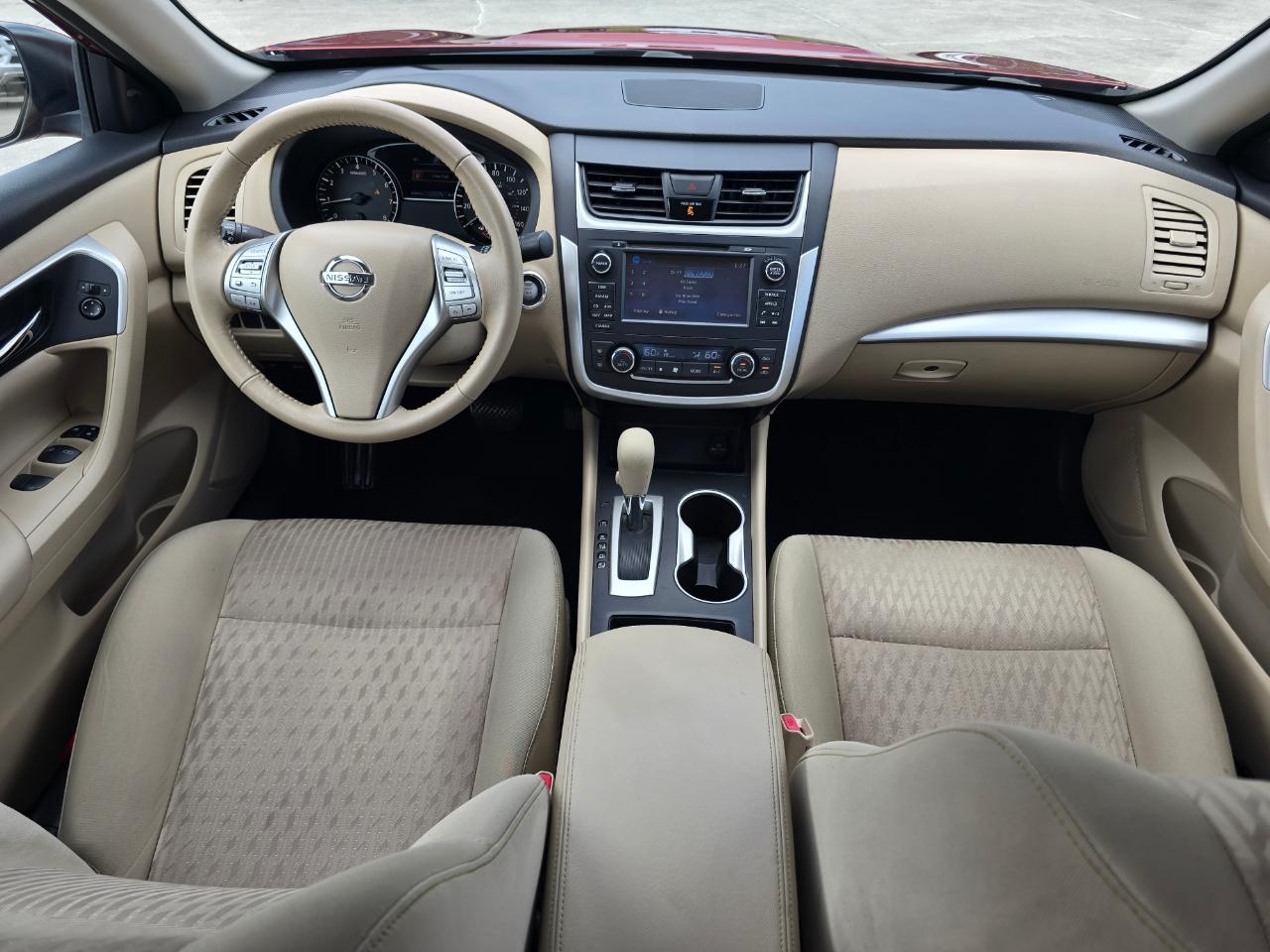Nissan Altima 2.5 SV Sedan 2016