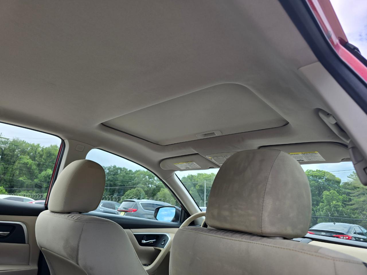Nissan Altima 2.5 SV Sedan 2016