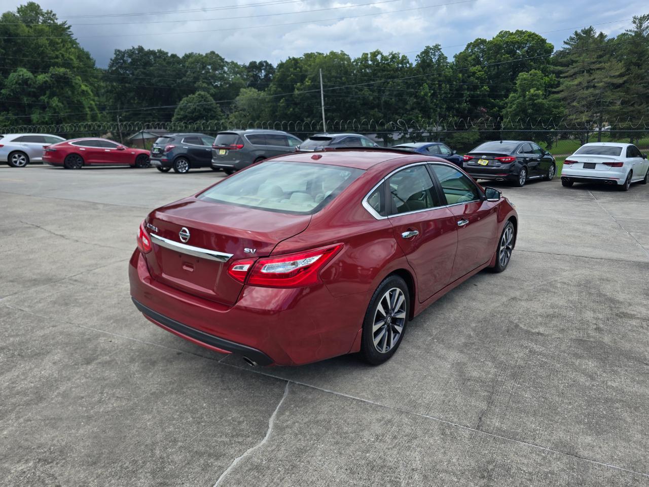Nissan Altima 2.5 SV Sedan 2016