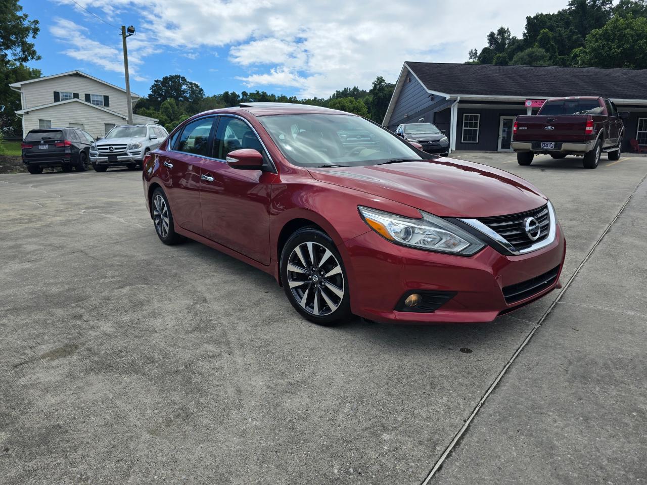 Nissan Altima 2.5 SV Sedan 2016