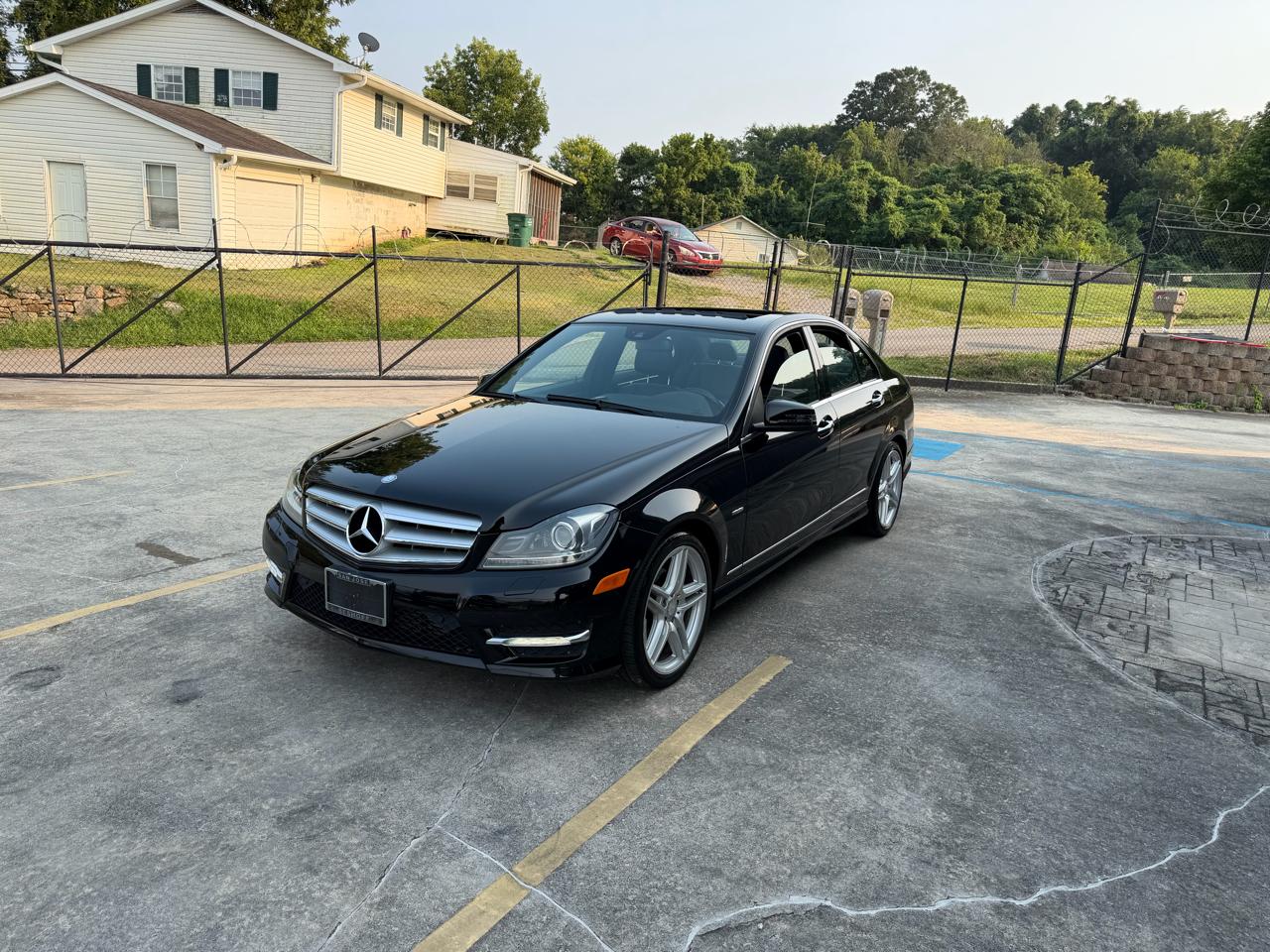 Mercedes-Benz C-Class C250 Luxury Sedan 2012