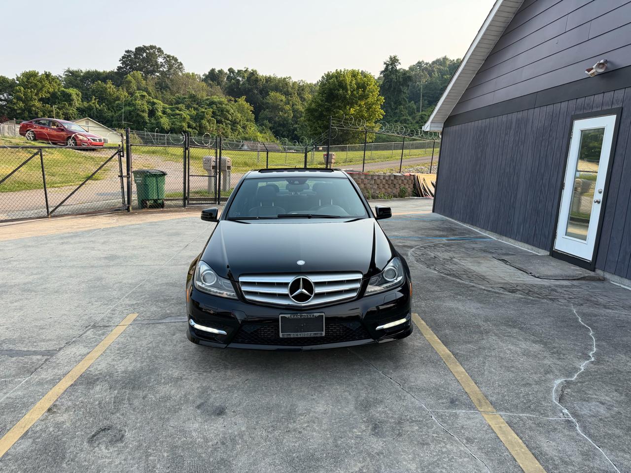 Mercedes-Benz C-Class C250 Luxury Sedan 2012