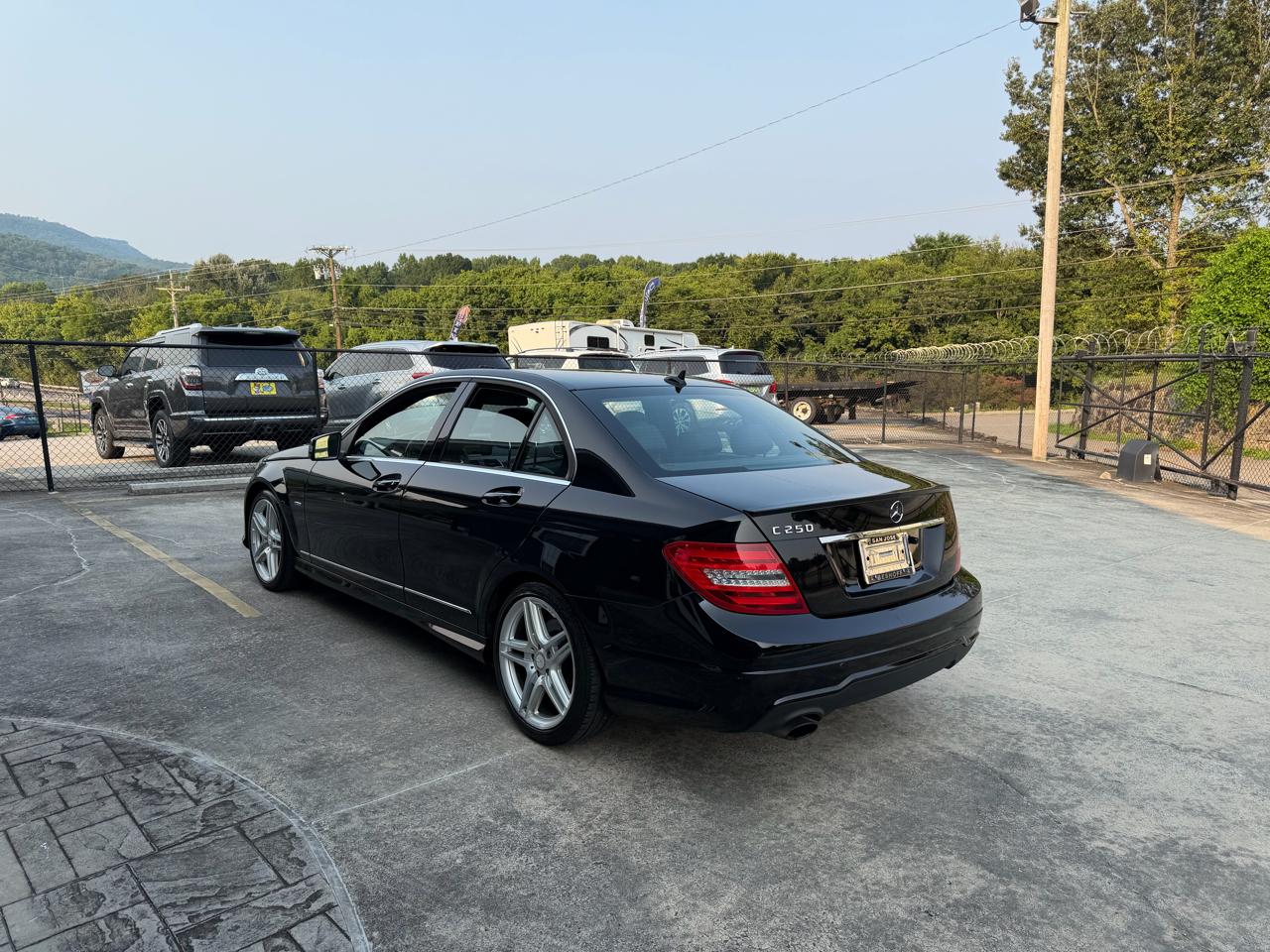 Mercedes-Benz C-Class C250 Luxury Sedan 2012