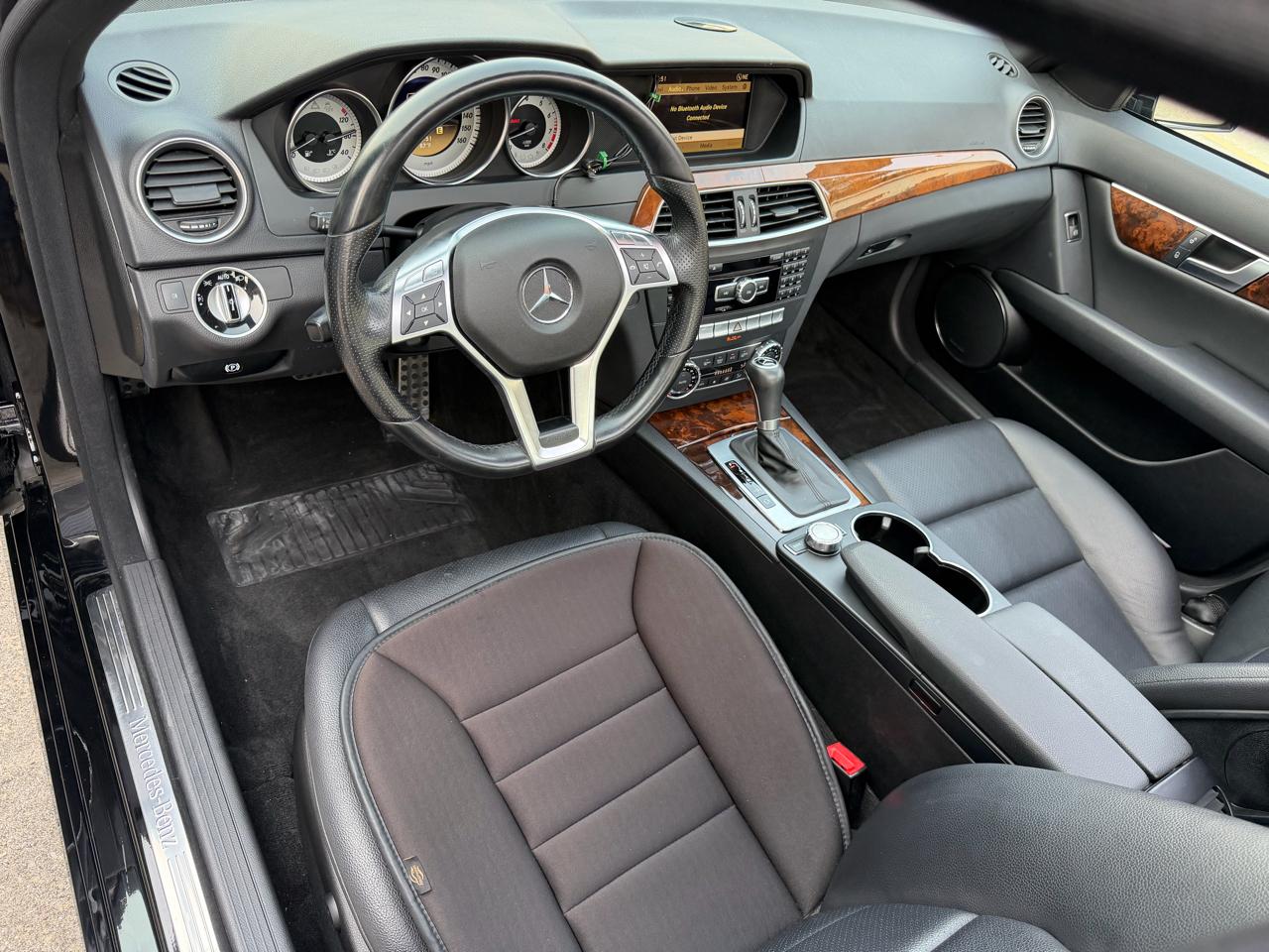 Mercedes-Benz C-Class C250 Luxury Sedan 2012