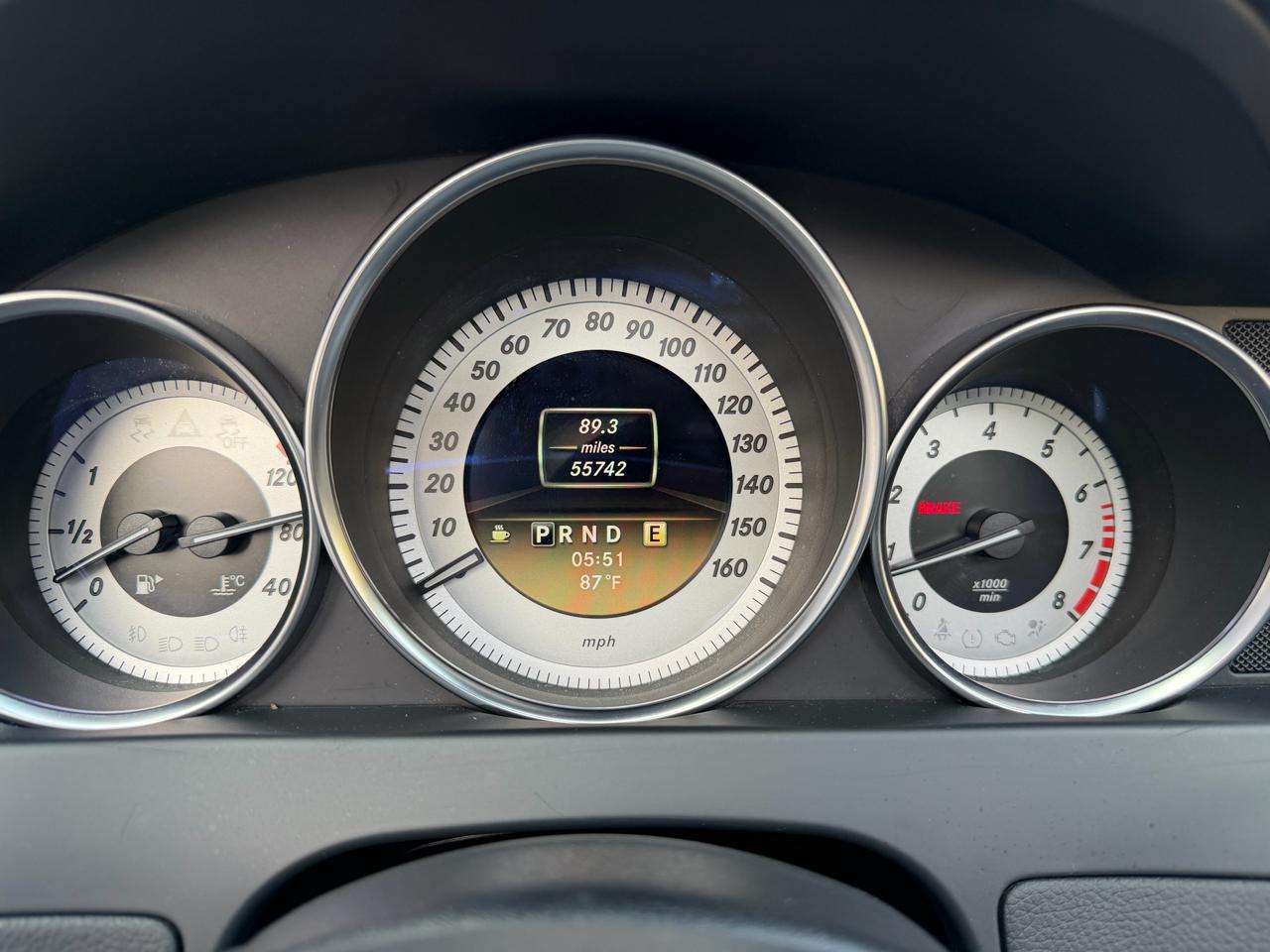 Mercedes-Benz C-Class C250 Luxury Sedan 2012