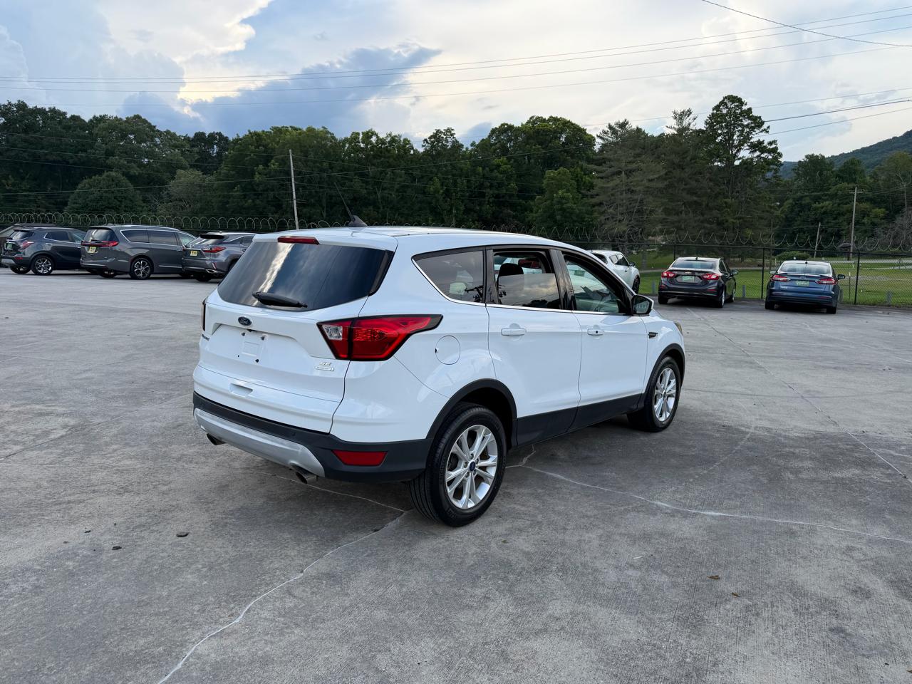 Ford Escape SE FWD 2019