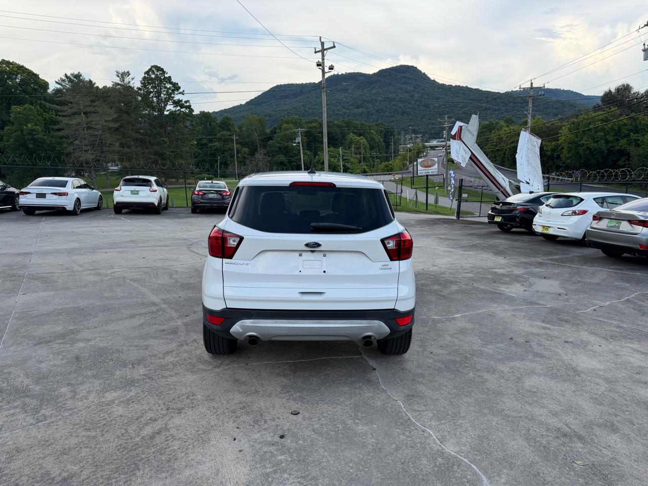 Ford Escape SE FWD 2019