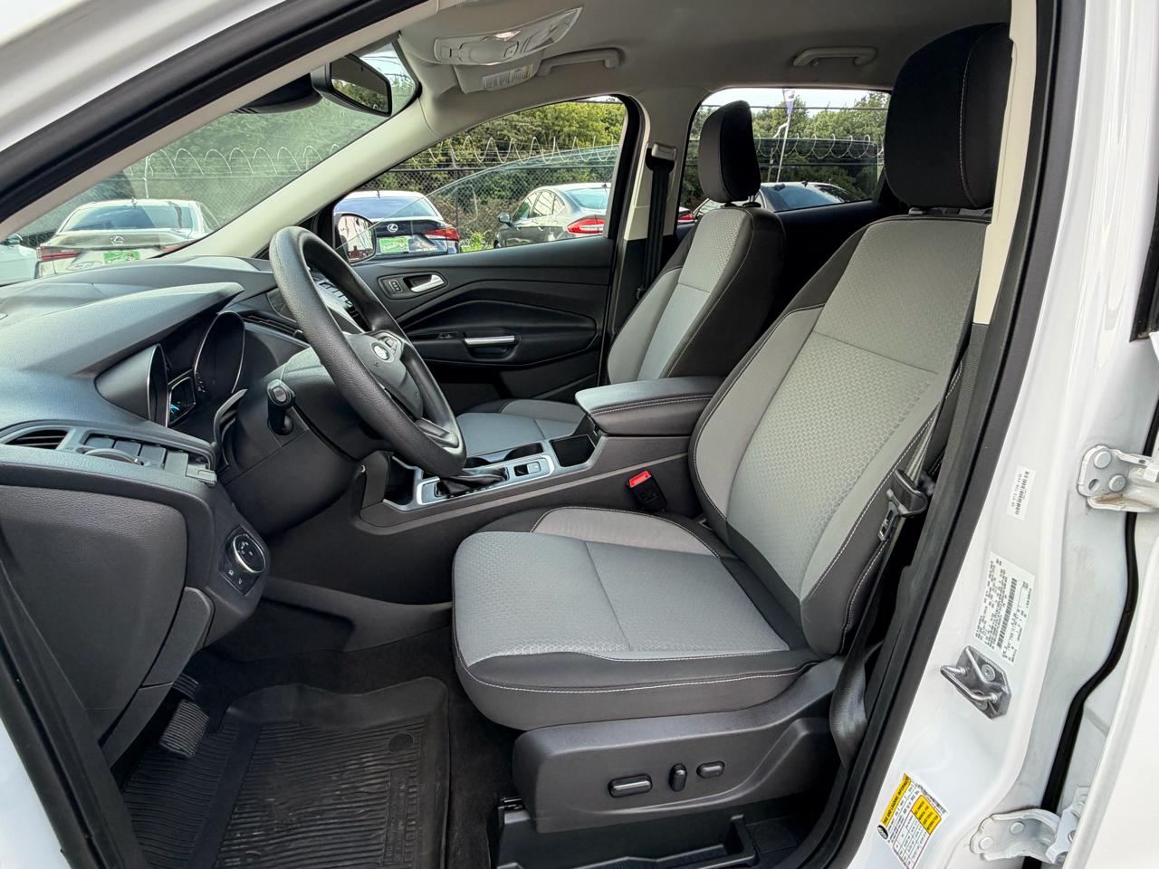 Ford Escape SE FWD 2019