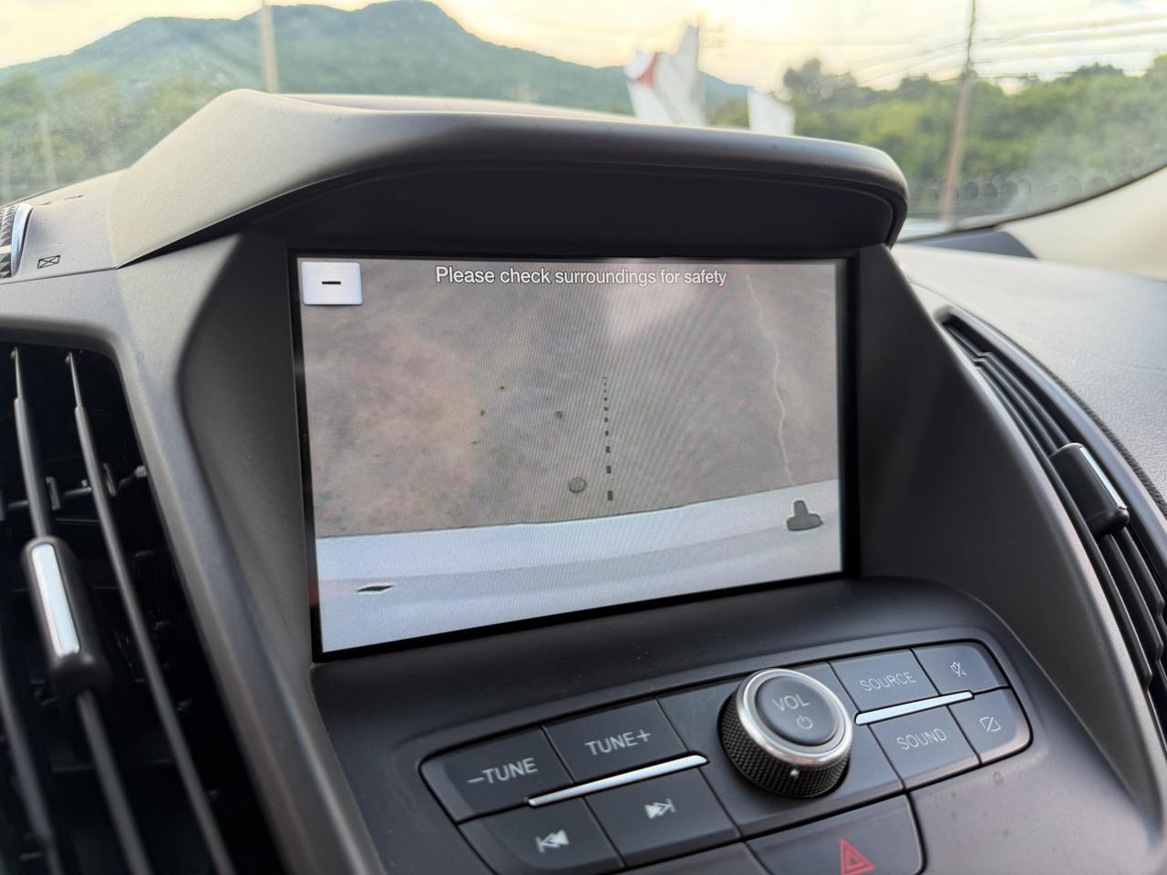 Ford Escape SE FWD 2019