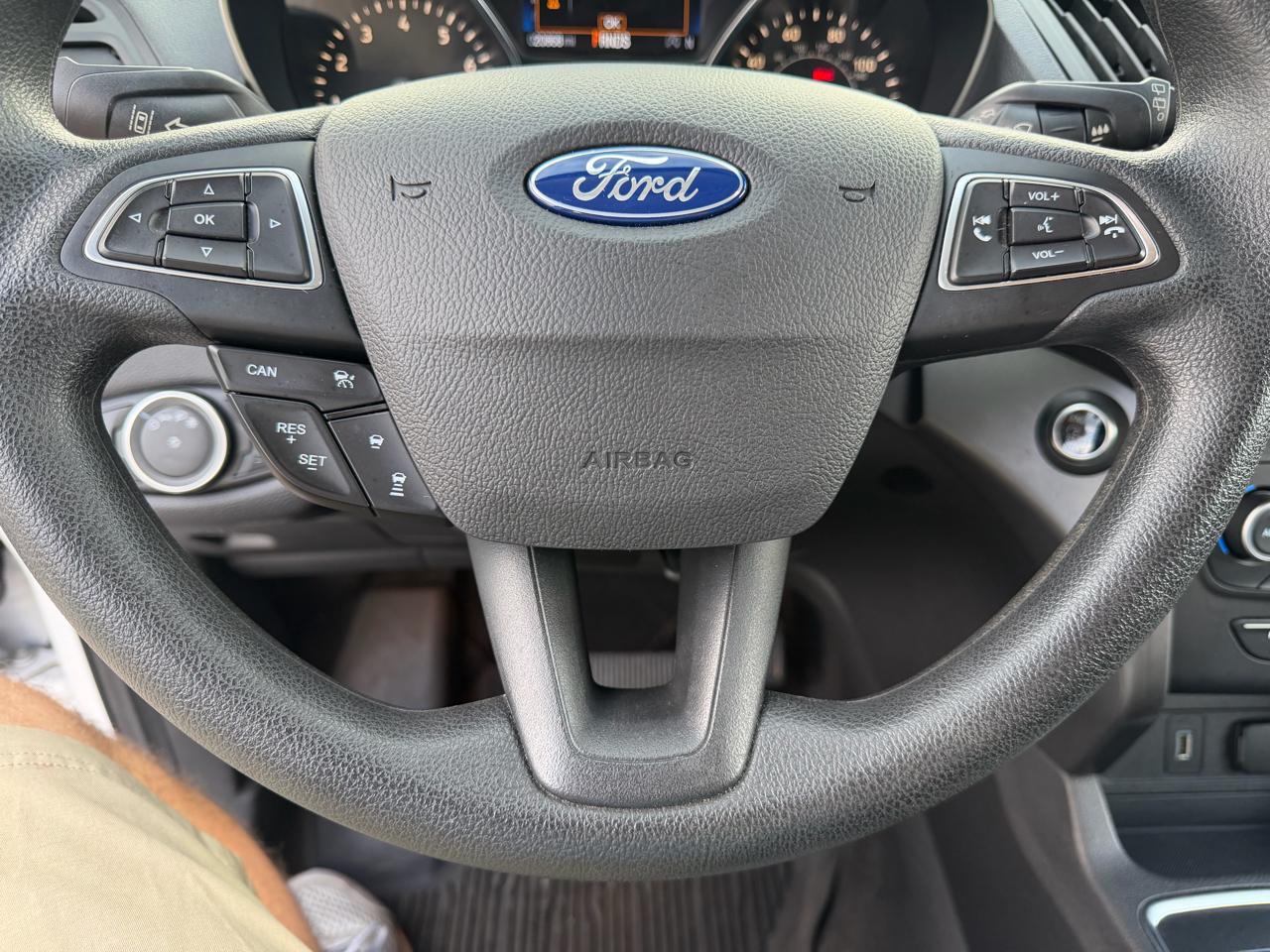 Ford Escape SE FWD 2019