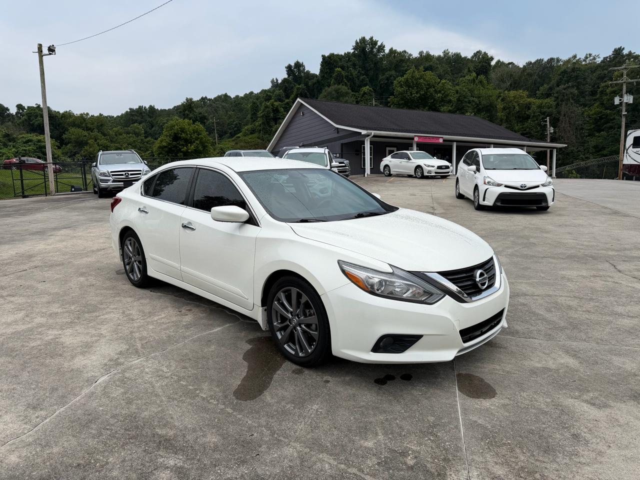 Nissan Altima 2.5 SR Sedan 2018