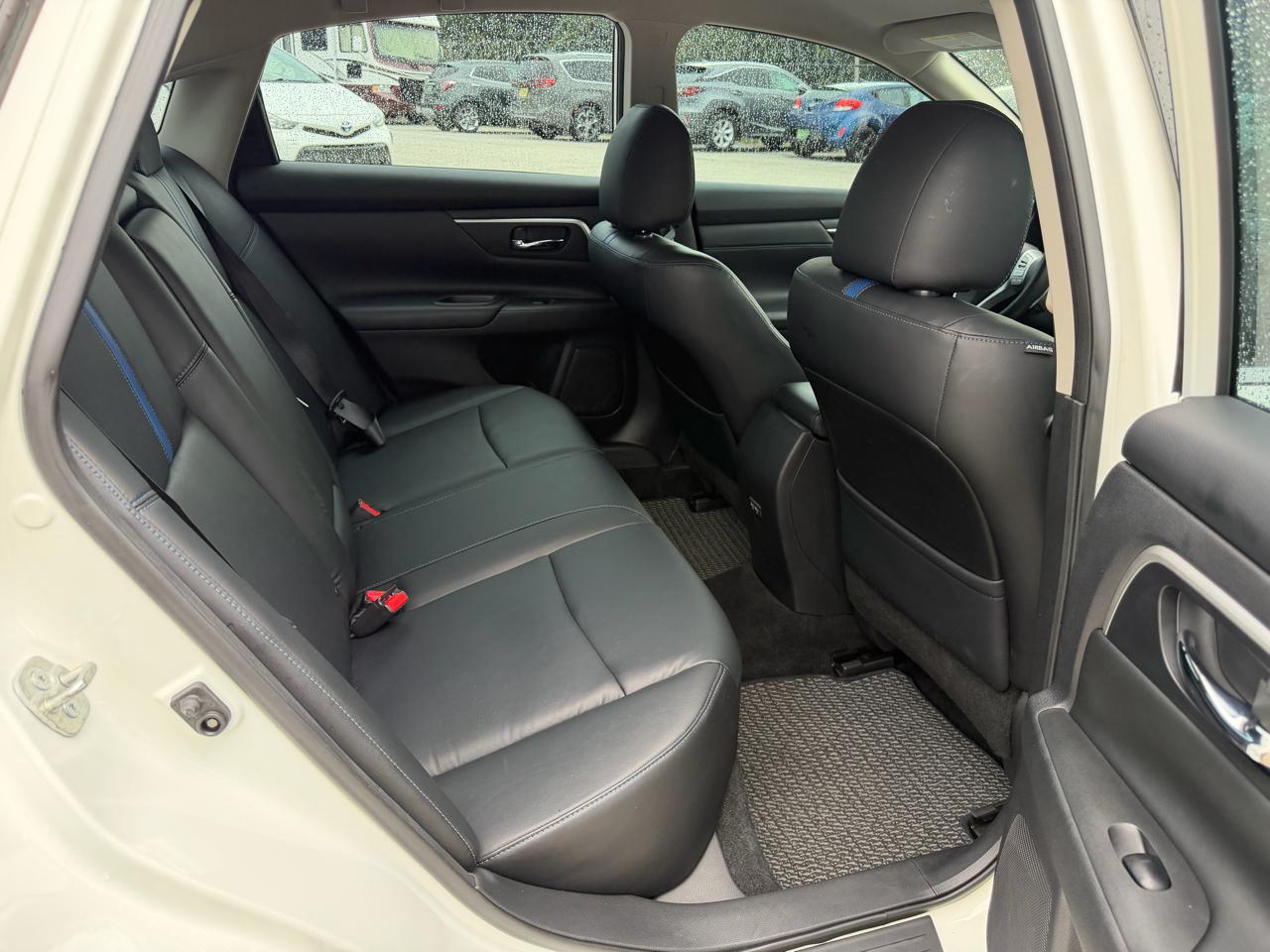Nissan Altima 2.5 SR Sedan 2018