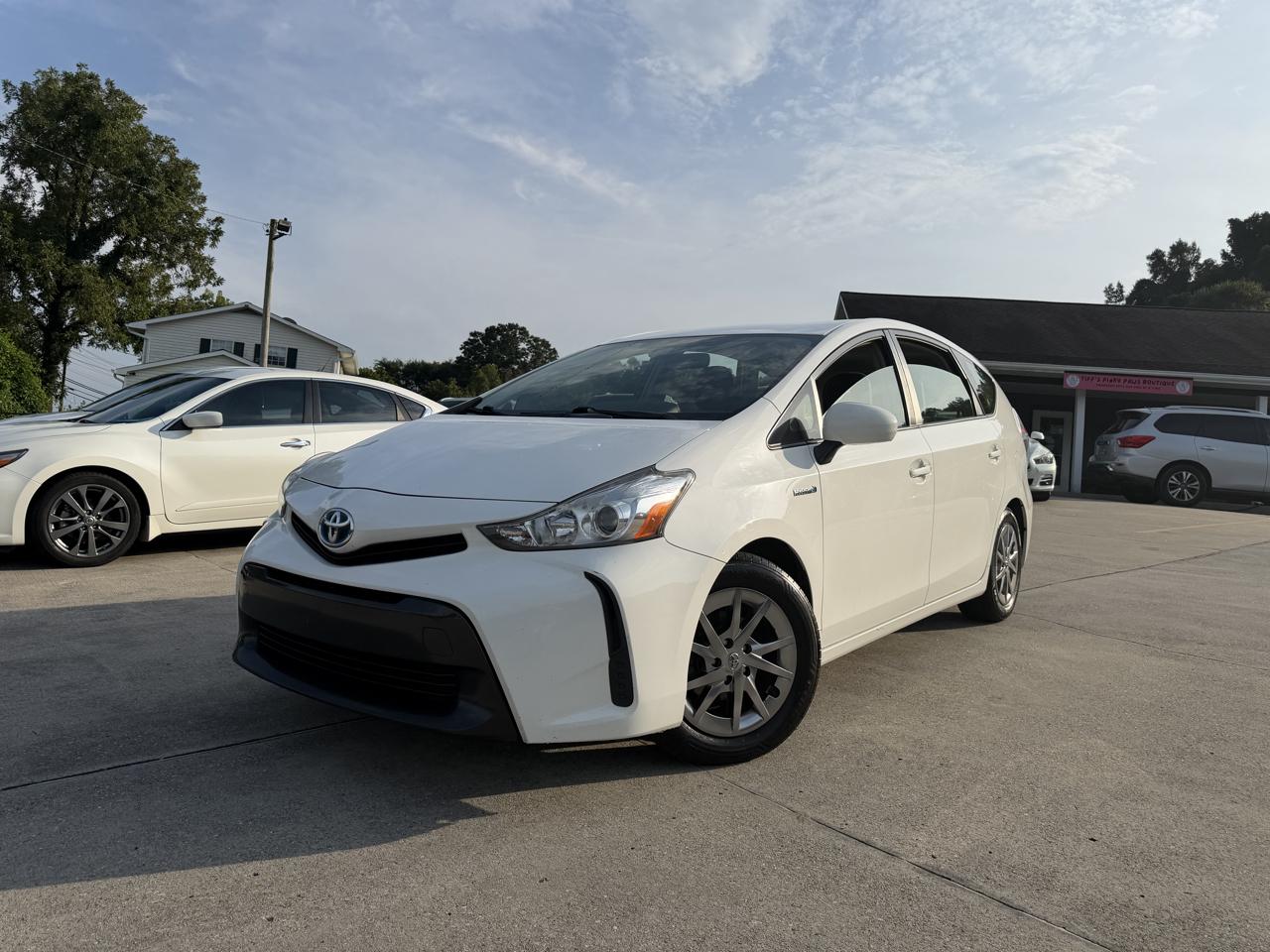 2017 Toyota Prius V Two