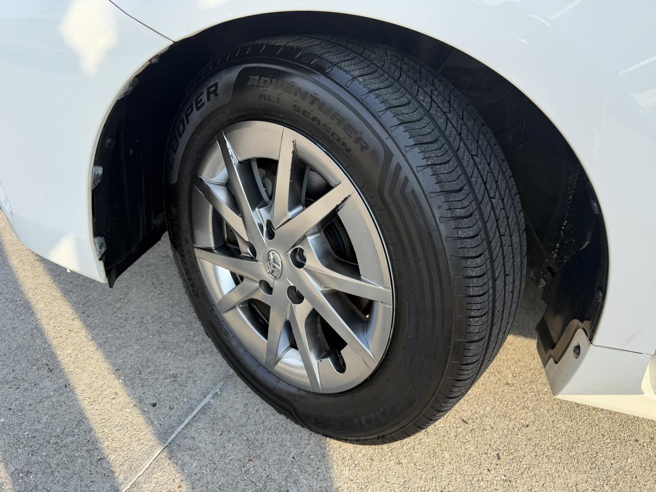 Toyota Prius V Two 2017