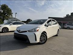 2017 Toyota Prius V 