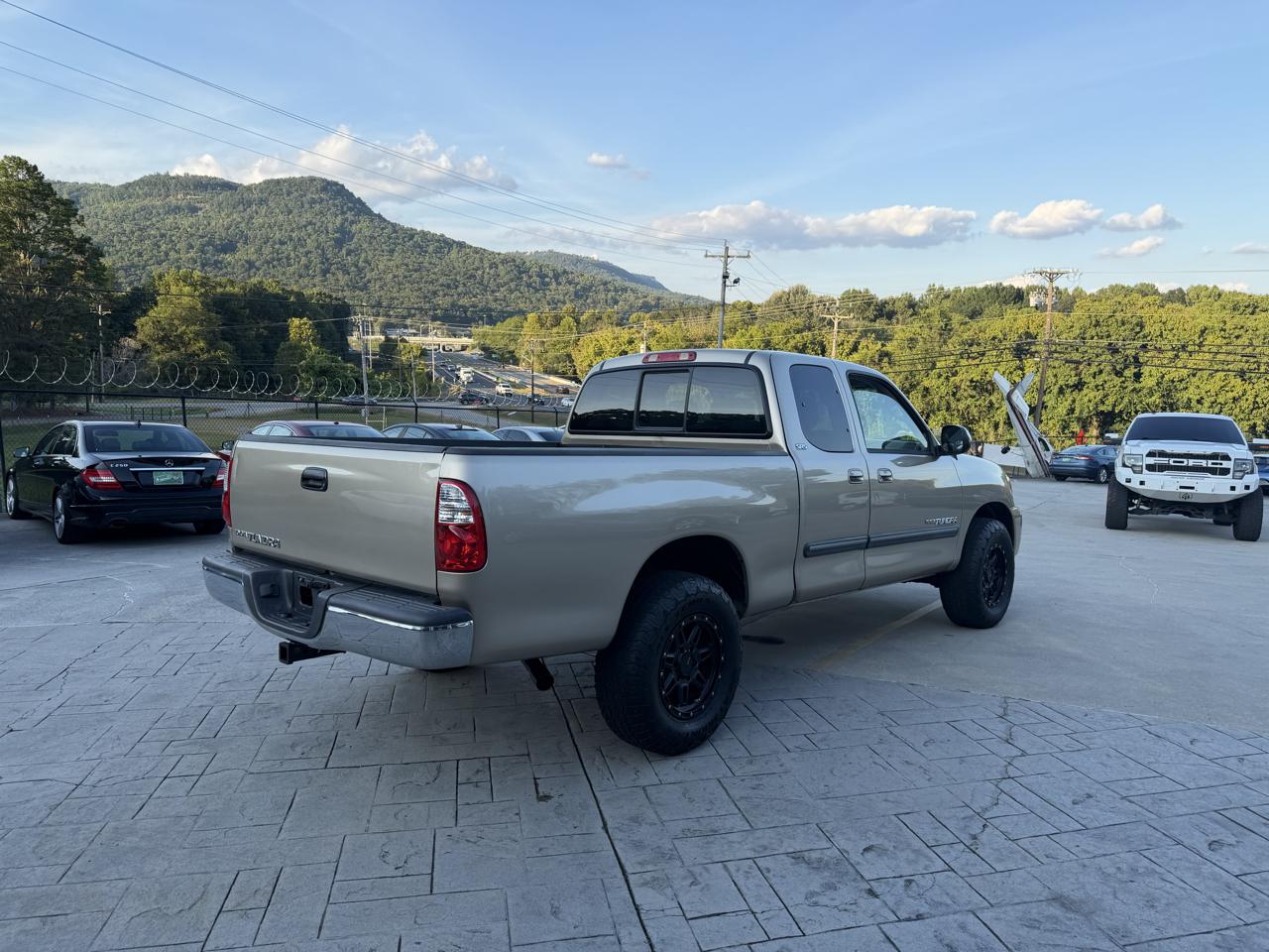 Toyota Tundra SR5 Access Cab 2WD 2006