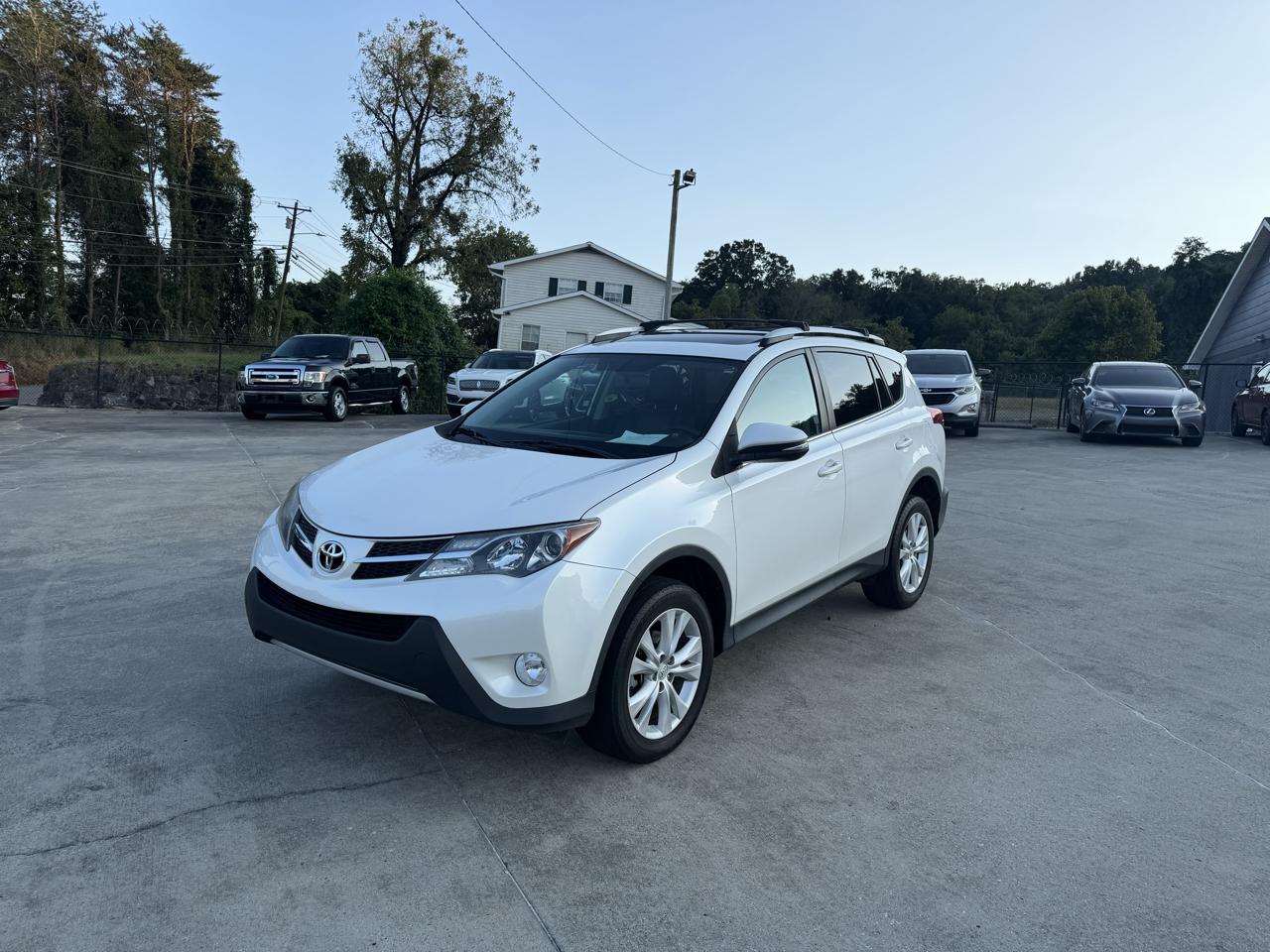 Toyota RAV4 Limited FWD 2014