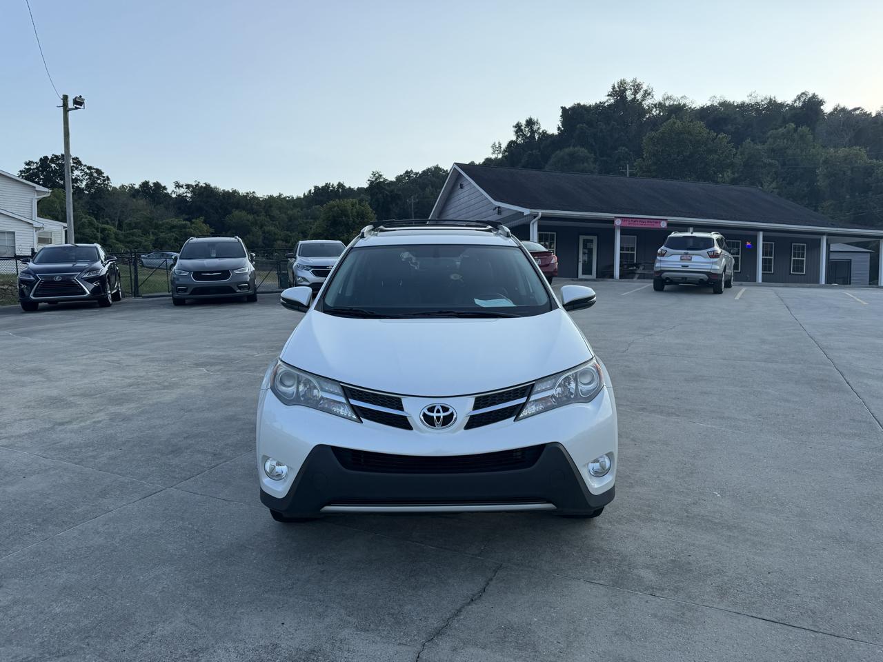 Toyota RAV4 Limited FWD 2014