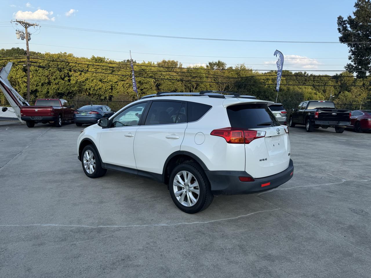Toyota RAV4 Limited FWD 2014