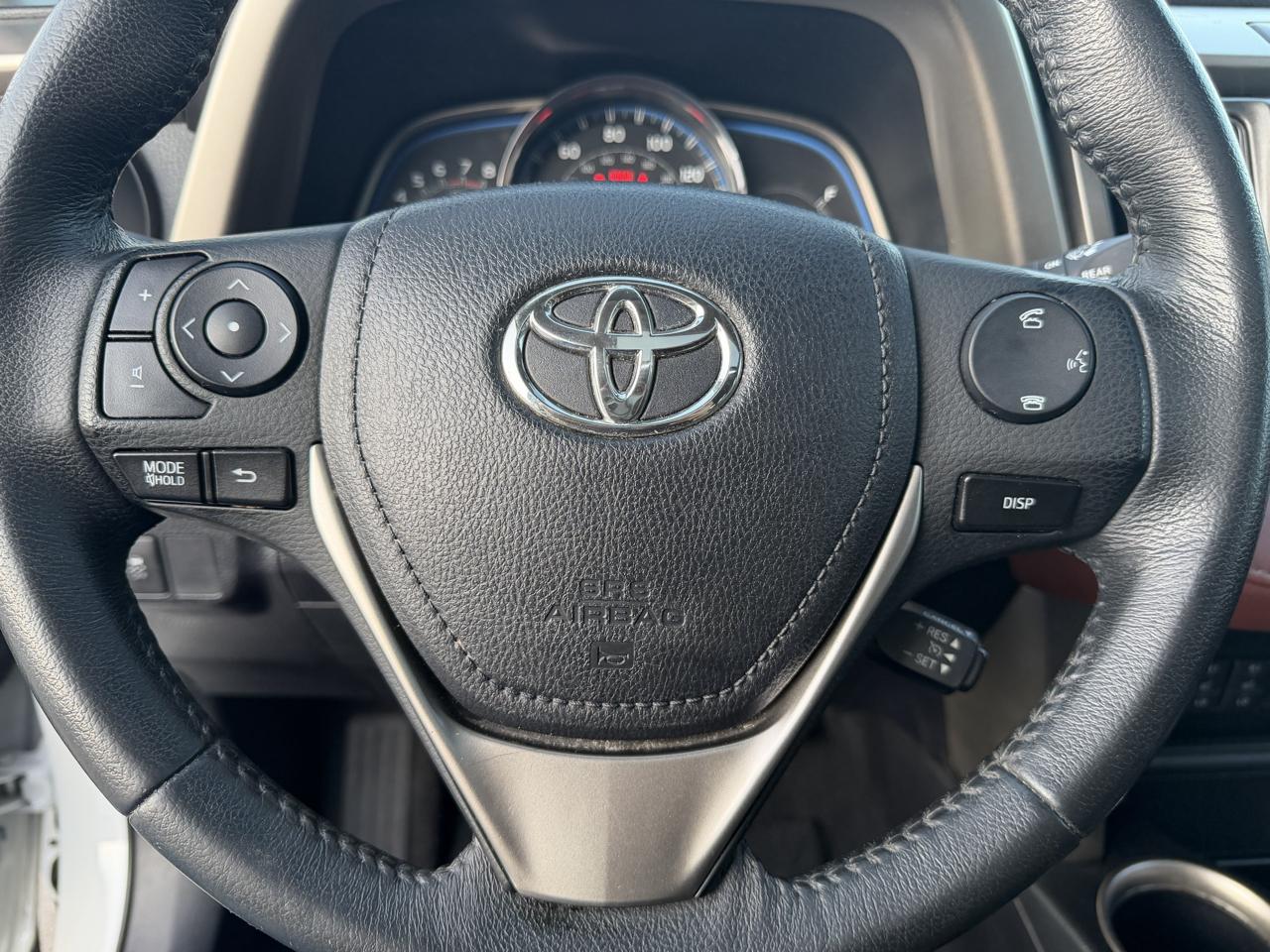 Toyota RAV4 Limited FWD 2014