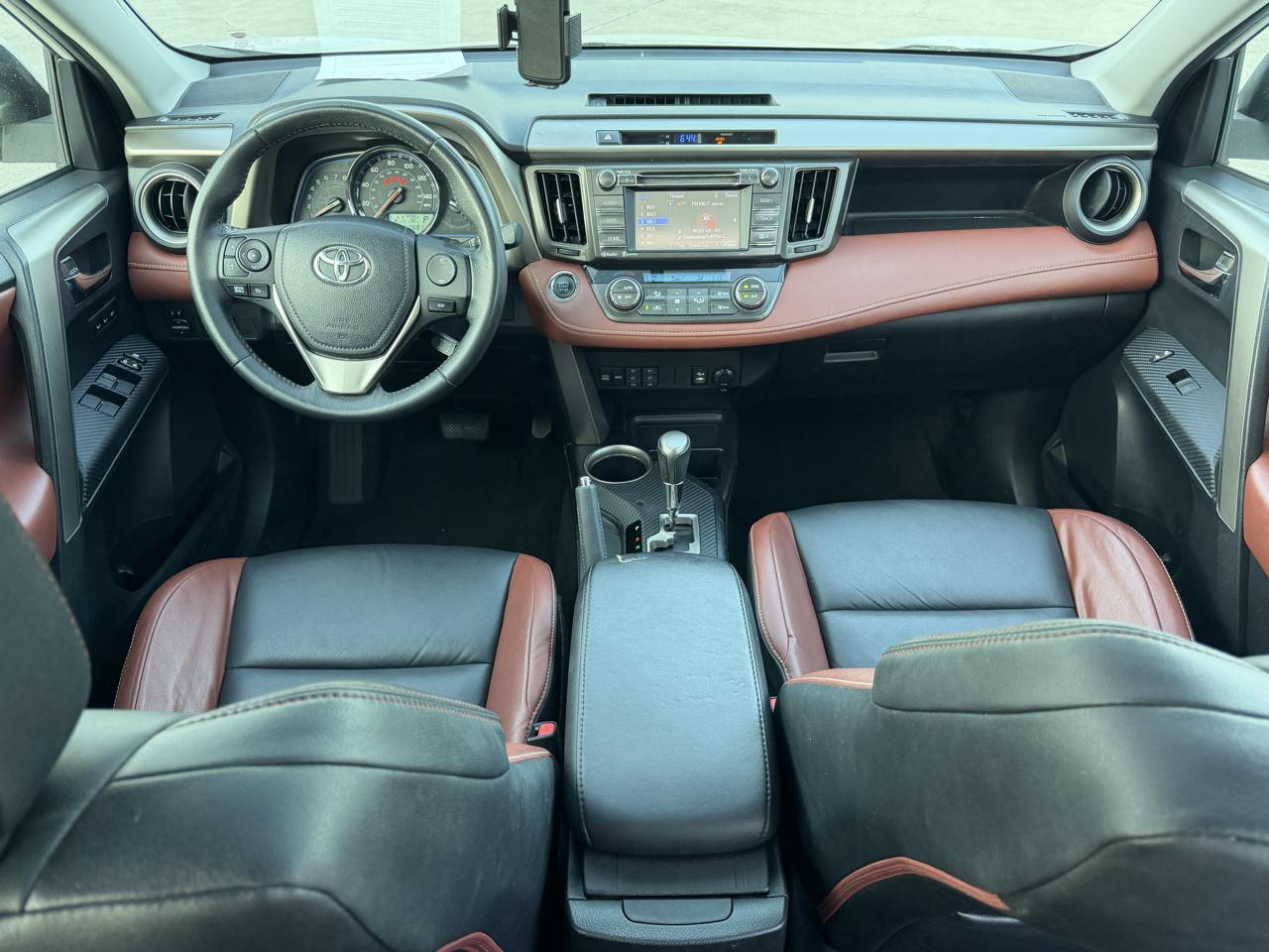 Toyota RAV4 Limited FWD 2014