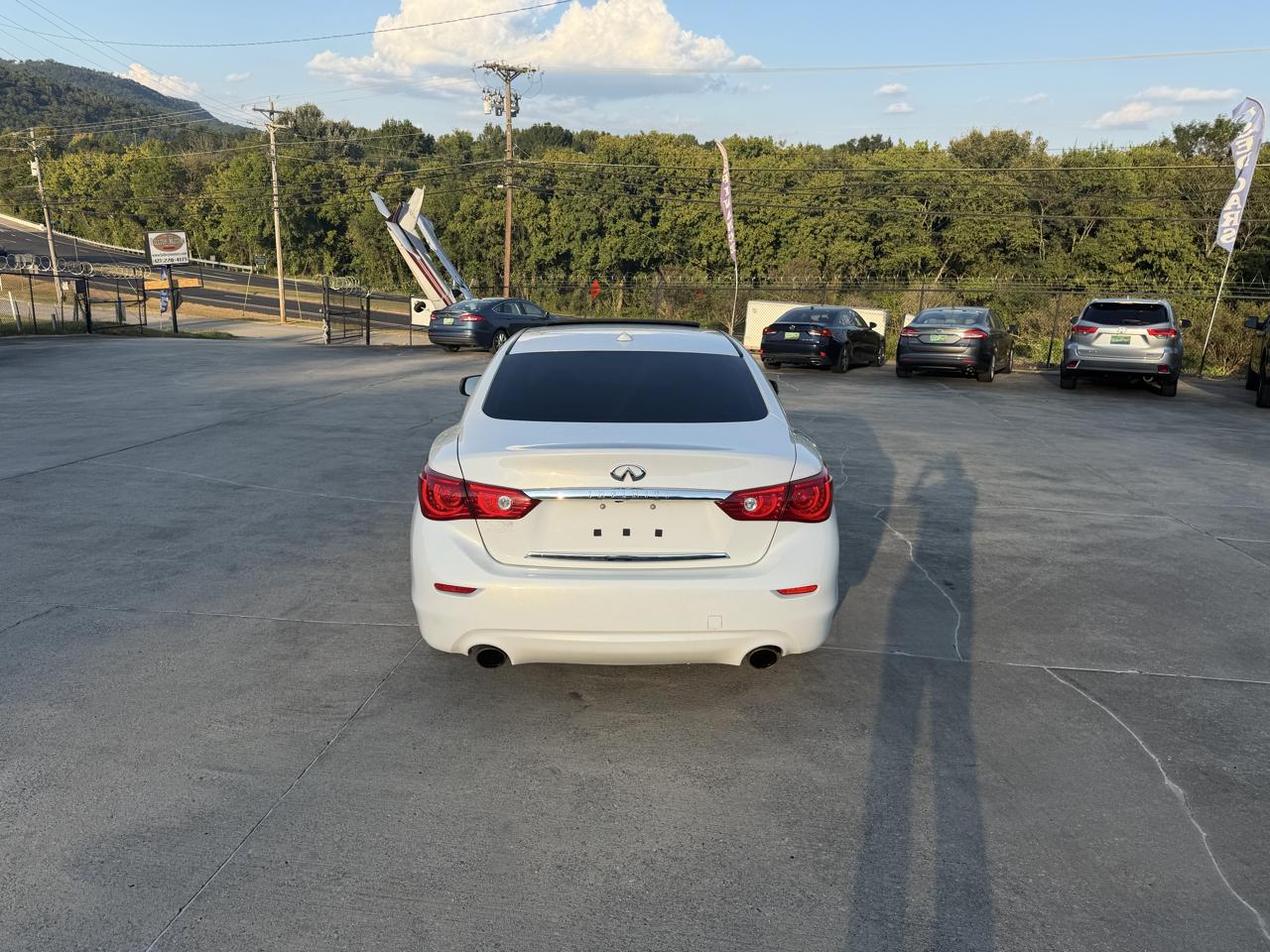Infiniti Q50 Premium AWD 2015