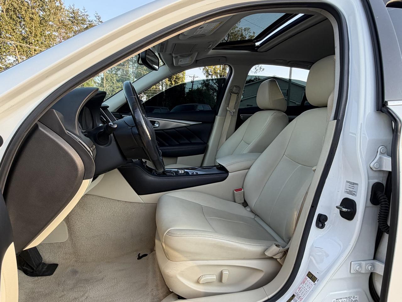 Infiniti Q50 Premium AWD 2015