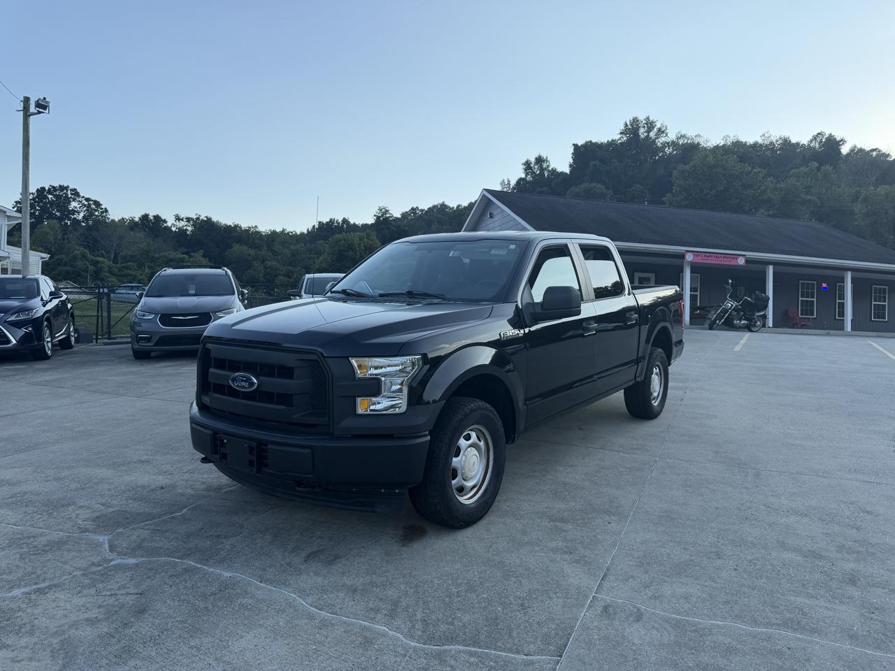 Ford F-150 XL SuperCrew 6.5-ft. Bed 4WD 2017