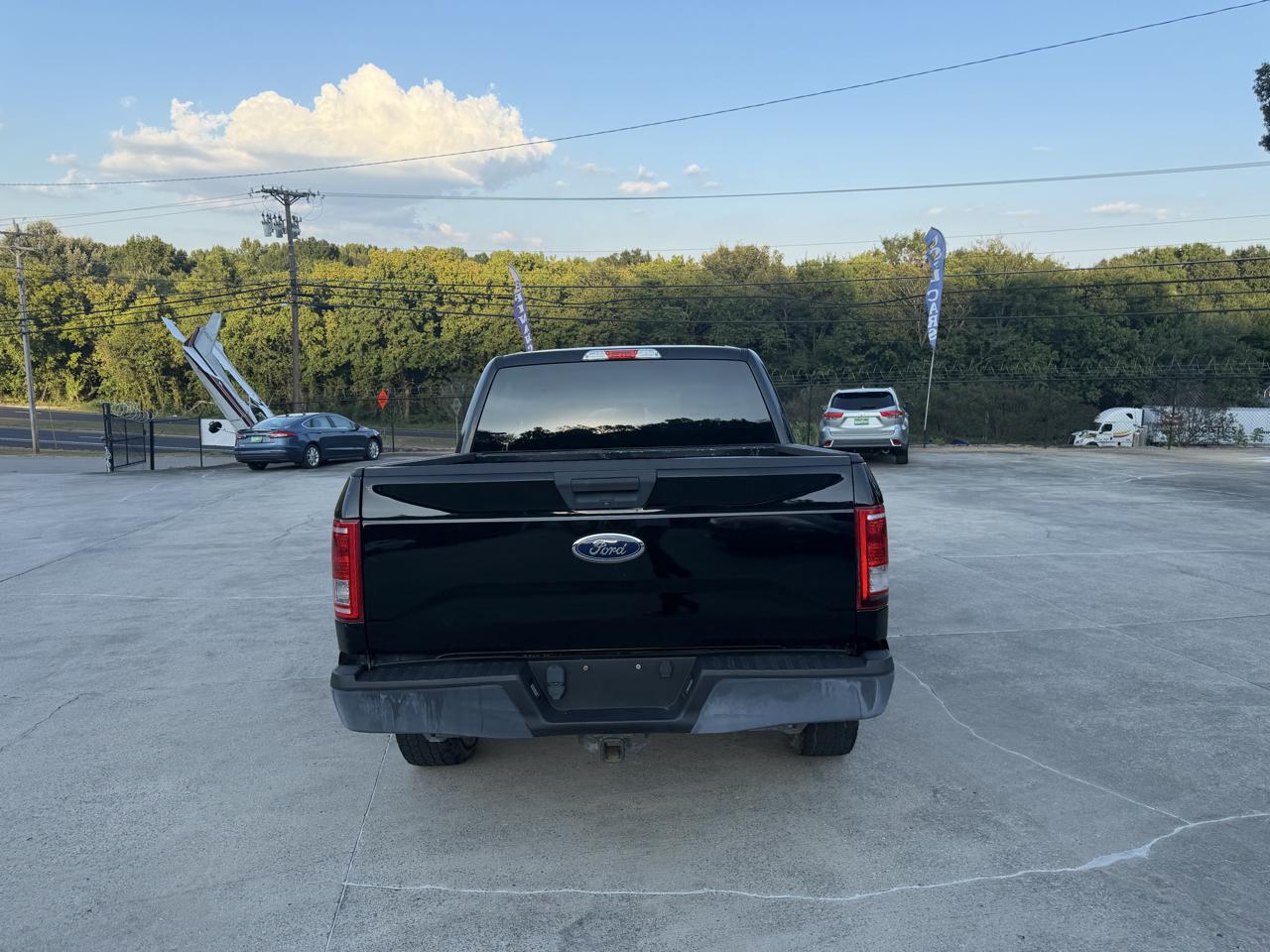 Ford F-150 XL SuperCrew 6.5-ft. Bed 4WD 2017