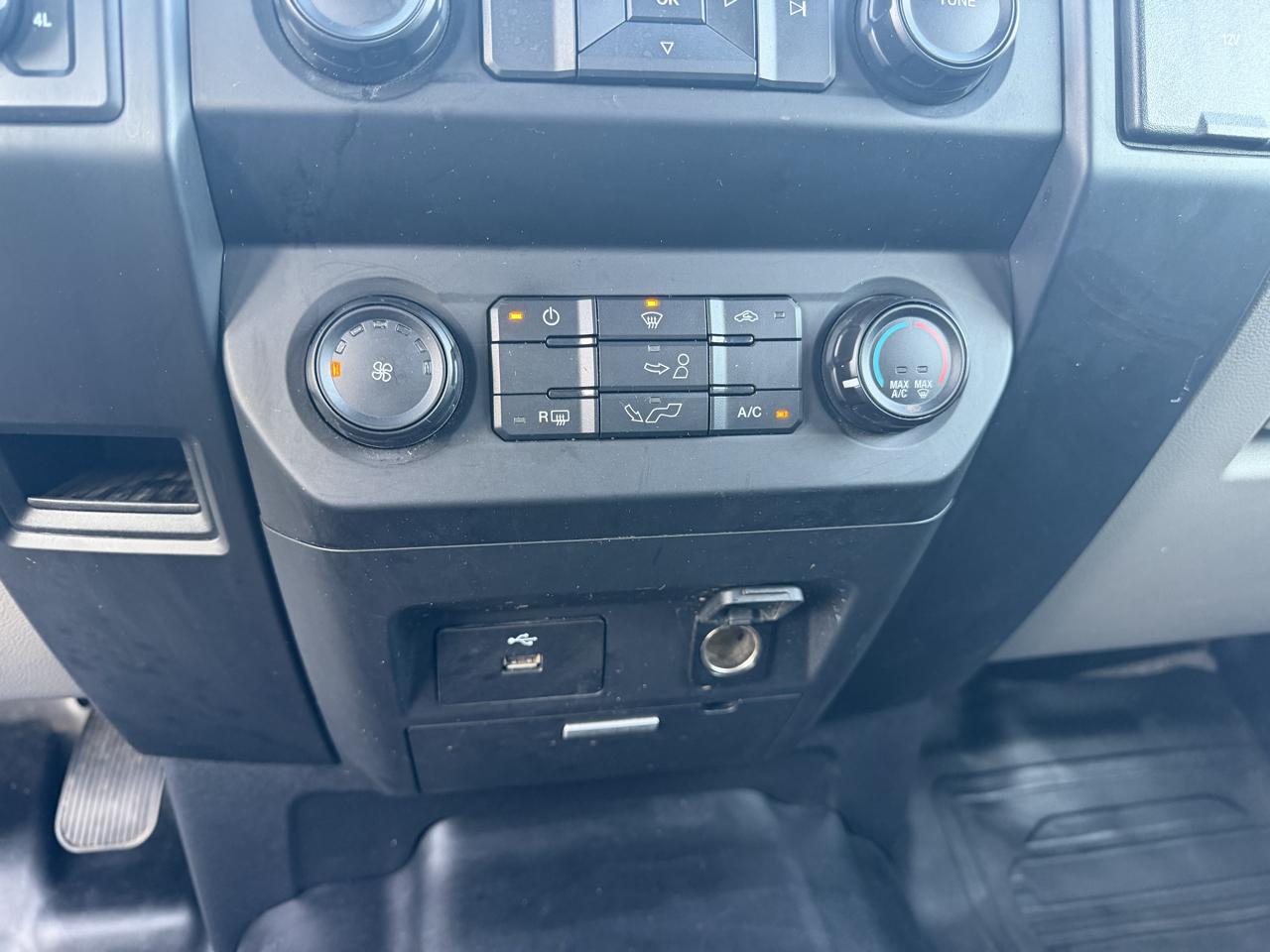 Ford F-150 XL SuperCrew 6.5-ft. Bed 4WD 2017