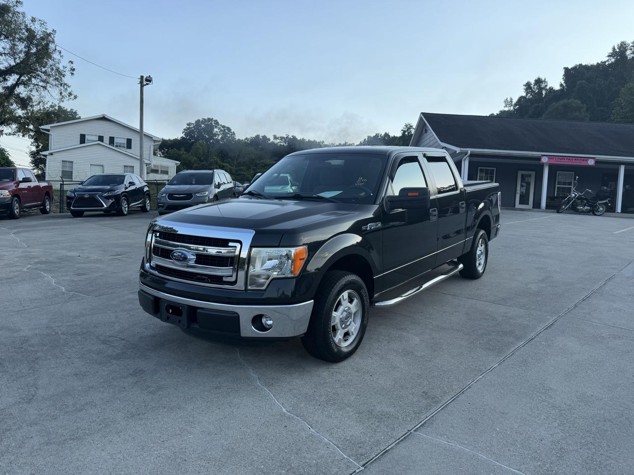 Ford F-150 XLT SuperCrew 2WD 2013