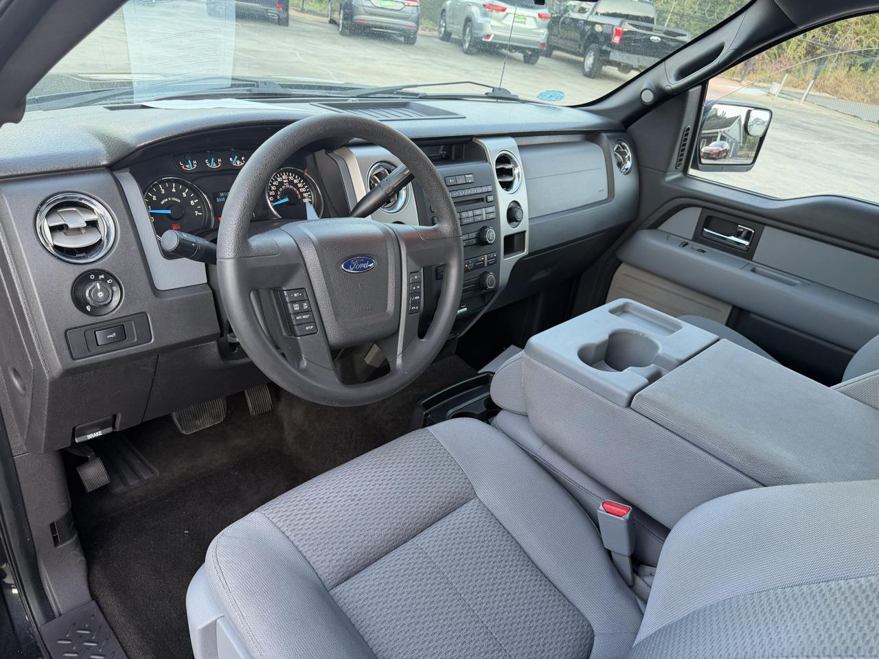 Ford F-150 XLT SuperCrew 2WD 2013