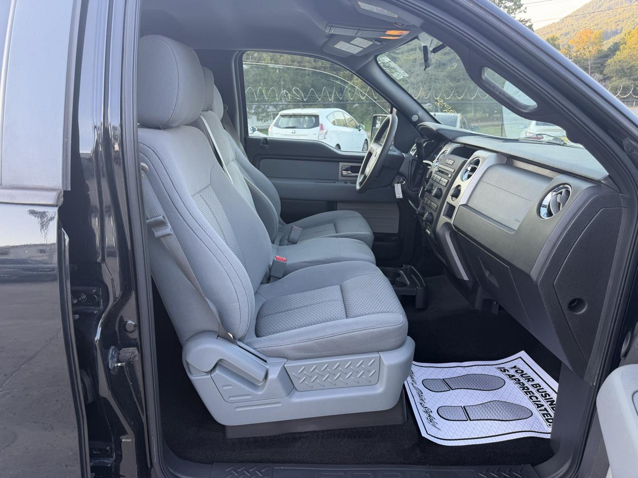 Ford F-150 XLT SuperCrew 2WD 2013