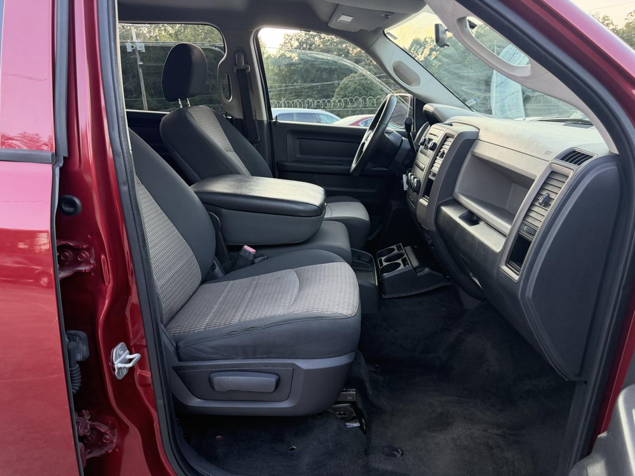 RAM 1500 Tradesman Crew Cab 2012