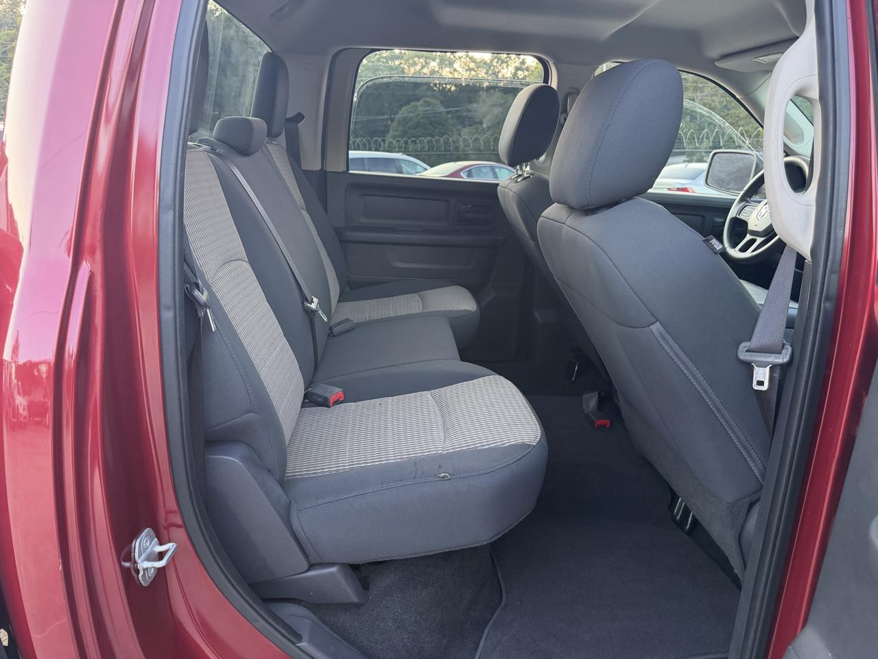 RAM 1500 Tradesman Crew Cab 2012