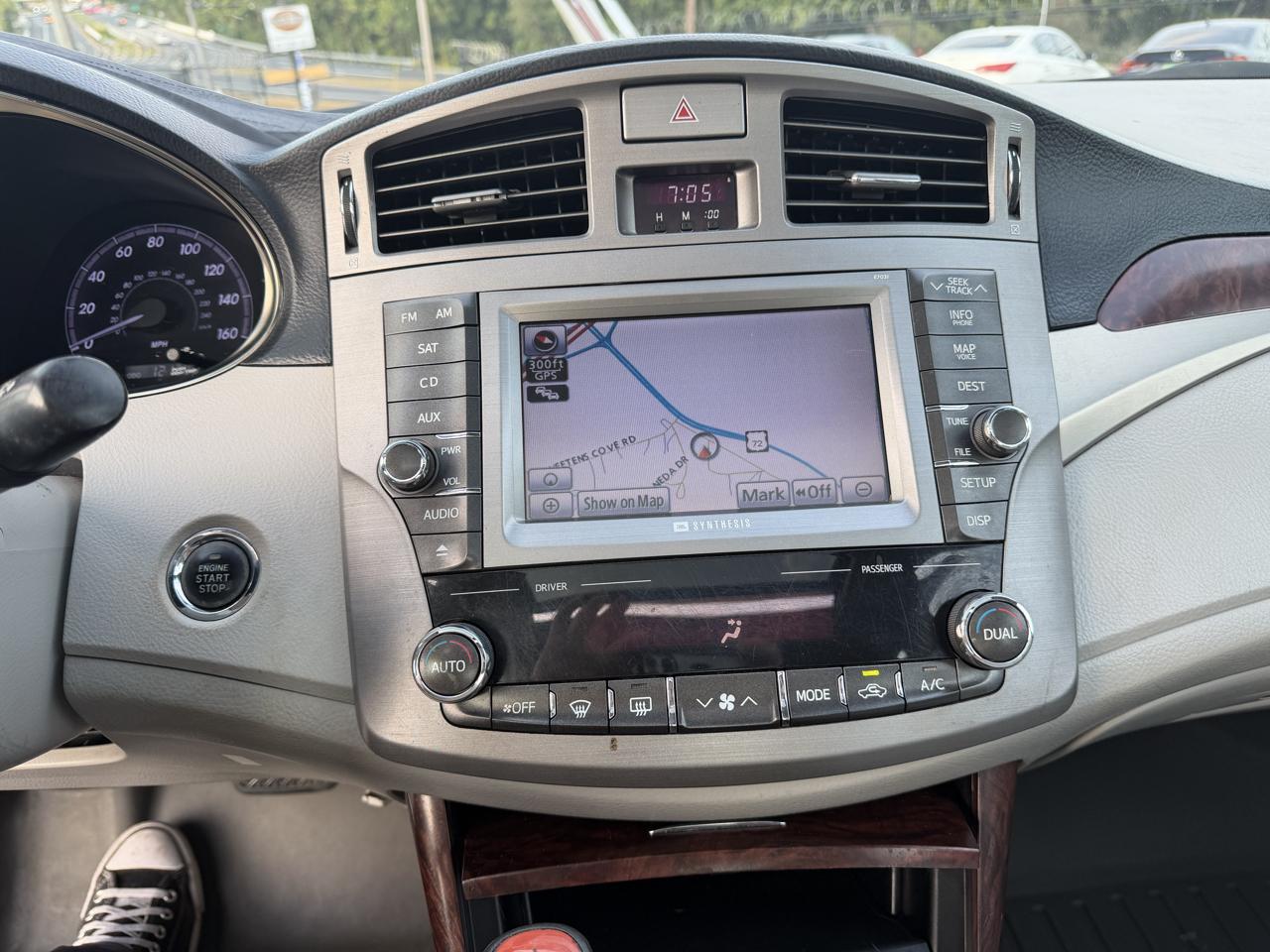 Toyota Avalon Limited 4D Sedan 2012