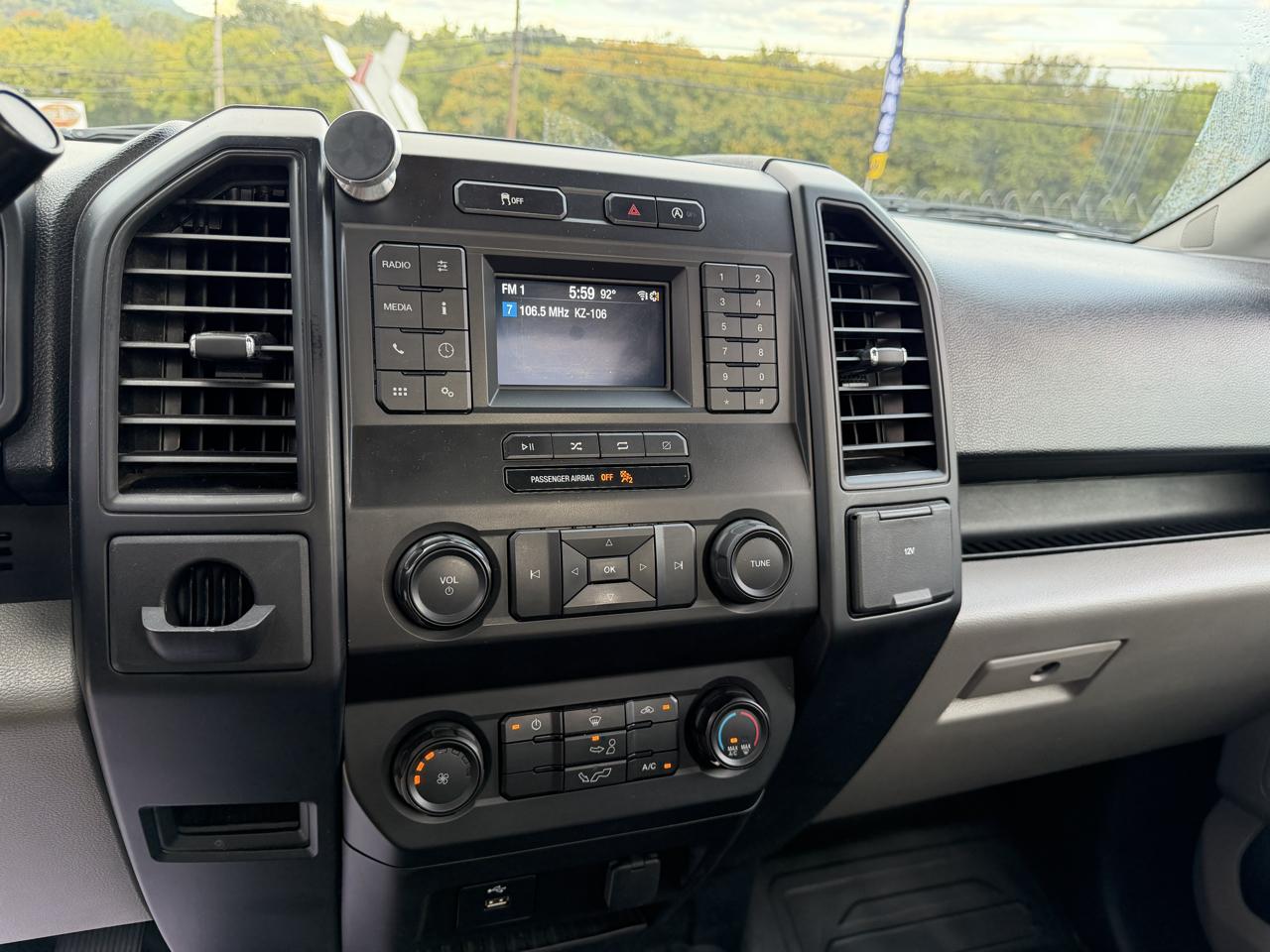 Ford F-150 XL 6.5-ft. Bed 2WD 2020
