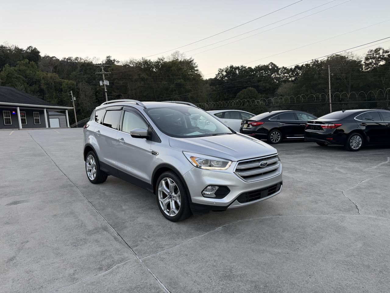 Ford Escape Titanium 4WD 2018