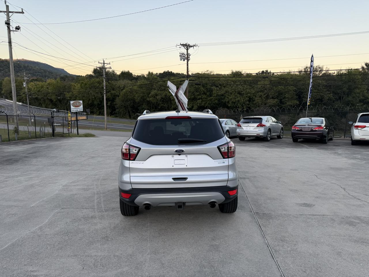 Ford Escape Titanium 4WD 2018