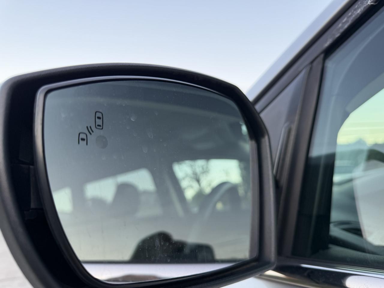 Ford Escape Titanium 4WD 2018